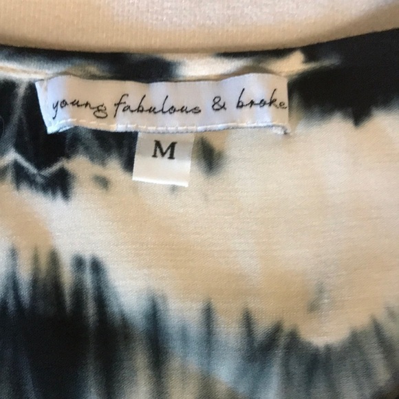 Young fabulous and broke women’s faux wrap open front tie-dye blouse size M - Picture 5 of 9